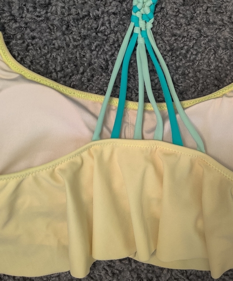 VS PINK ruffle bikini top with braided straps - Picture 4 of 5